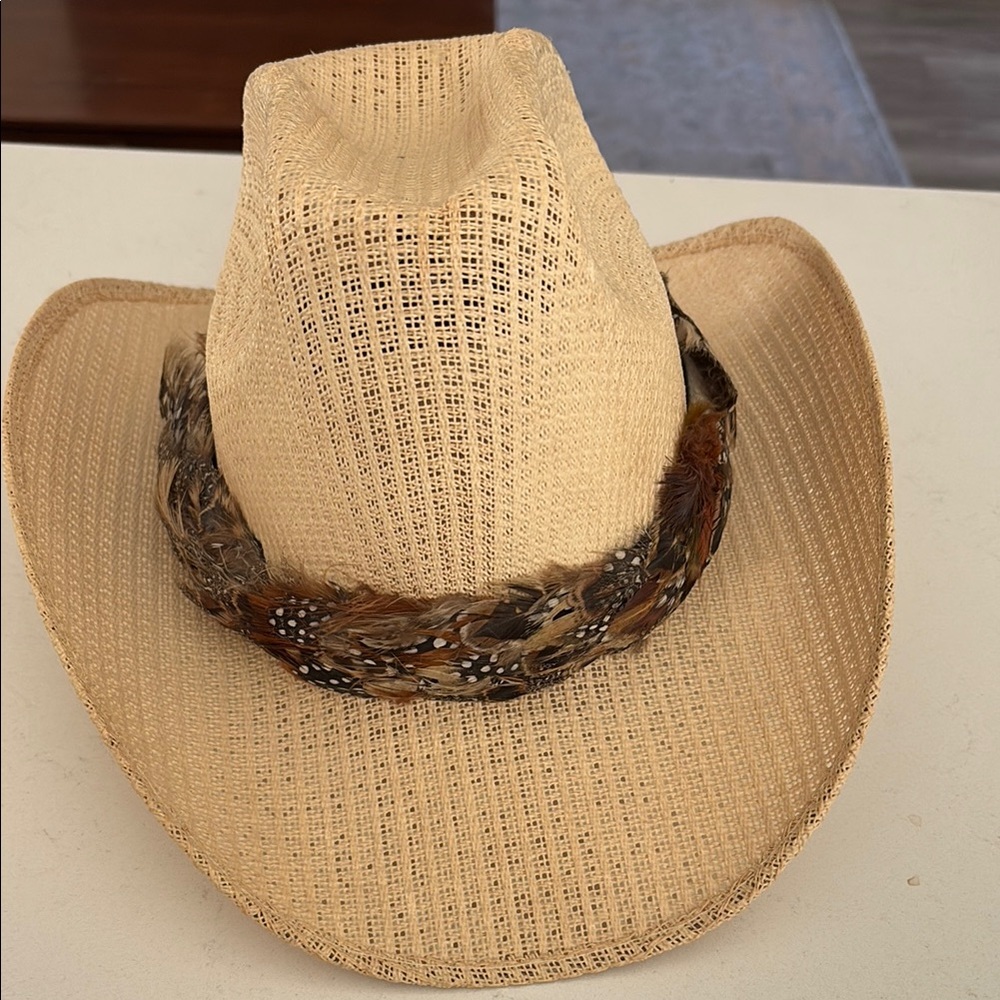 Elegant Beige Cowboy Hat with Feather Detail